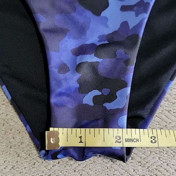 Athleta Blue Freestyle Camo Cheeky Swimsuit Bikini Bottom - Size Medium - Picture 9 of 14